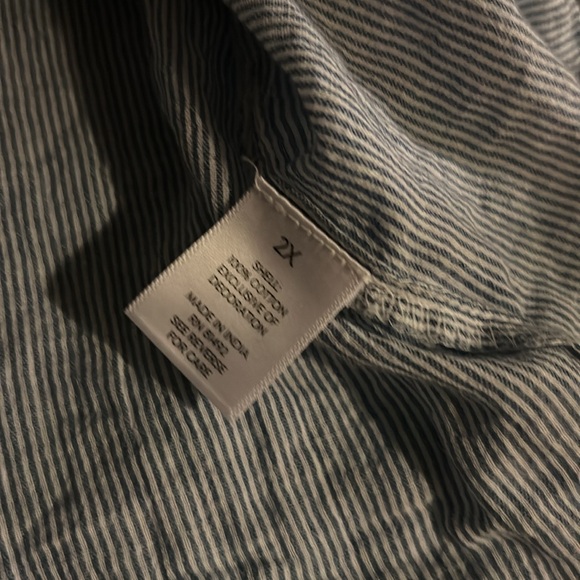 3X Westport long sleeve peasant embroidered crochet at neckline and sleeves.ties - Picture 11 of 13